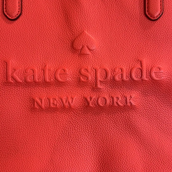 Kate Spade NEW larchmont avenue Penny Hot Chili Logo Leather Tote red - Picture 2 of 12